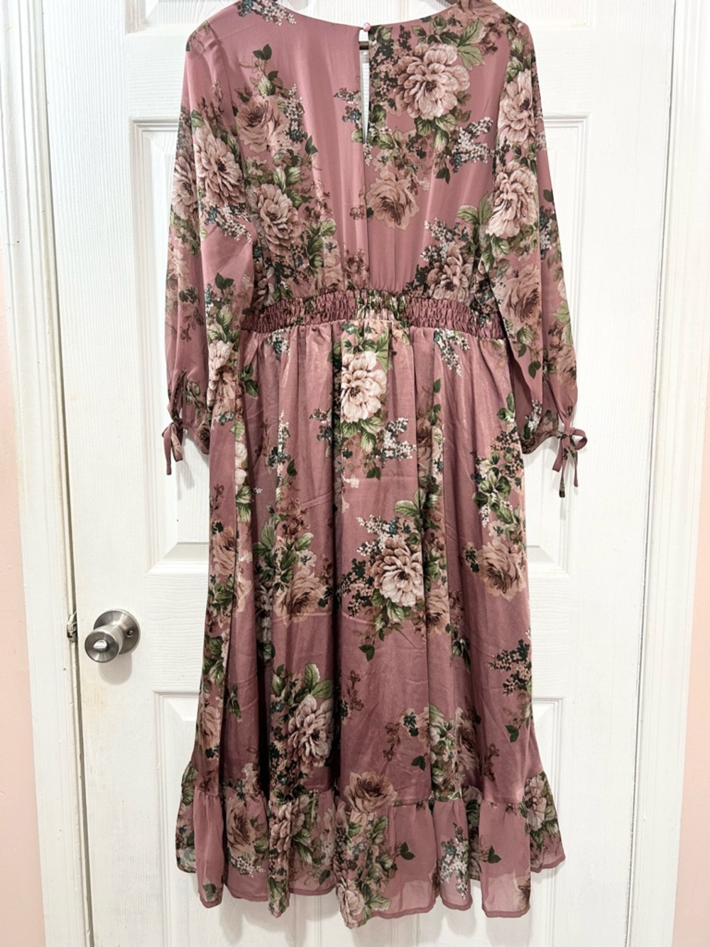 Torrid 0 (12) Pink Floral Long Sleeve Mix Media Wrap Midi Wedding Guest Dress - Picture 2 of 7